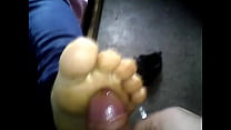 Quickie handjob with my wife's feet