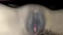 Licking a beautiful girl's pussy and then using his cock to fuck her clit until he cums in her wet clit. Seeing it makes the cock feel so good. Playing with the hard cock doesn't stop her from sucking the cock, sucking the dick very well, cummin